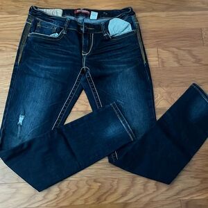 Women’s Jeans| size: 7| Skinny|